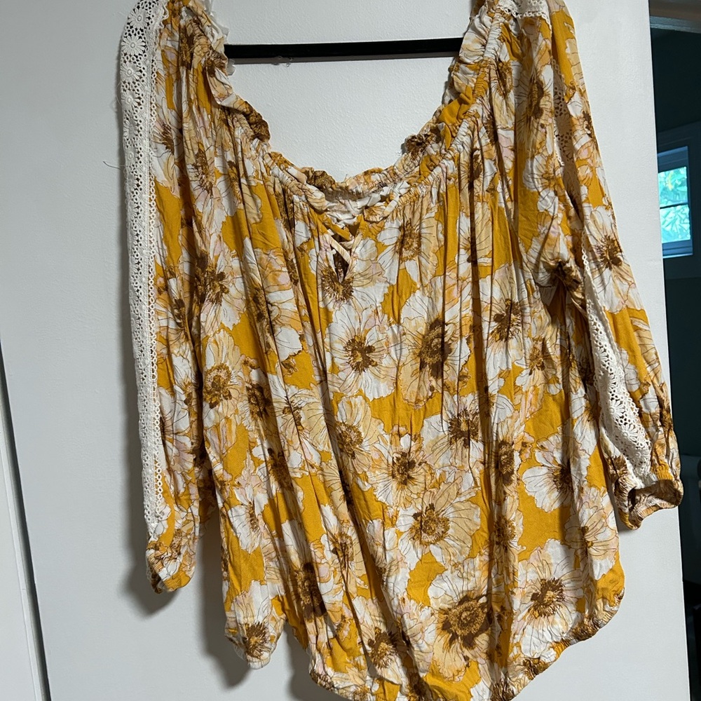 Maurice’s Boho Floral Yellow and Brown Women's Off the Shoulder Top size 2x